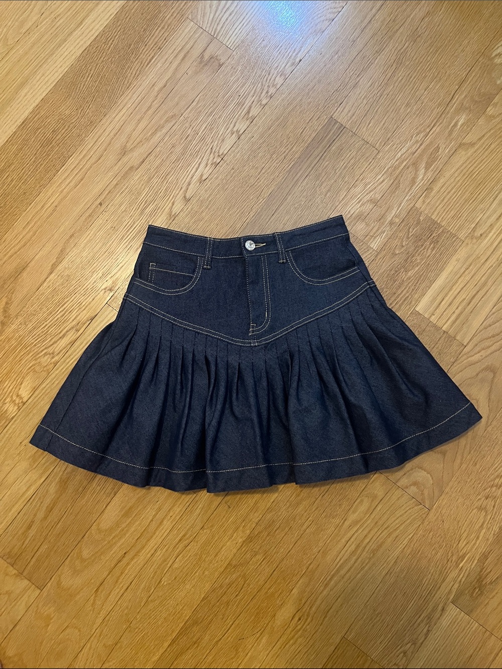 NWOT Generation Love Dark Blue Denim Pleated Mini Skirt